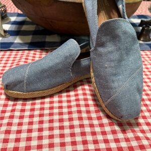 Tom’s Blue Slip-On